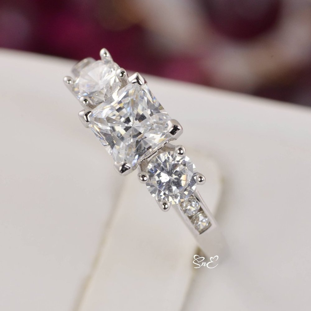 NEW 3 STONE REAL 925 PRINCESS DIAMOND CUT WEDDING RINGS ENGAGEMENT RING - Picture 4 of 8